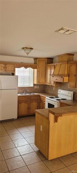 Photo - 2020 Aruba Dr Condo Unit 8