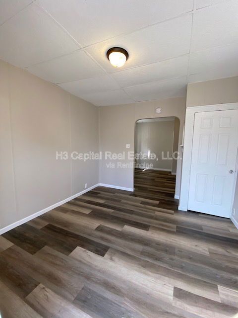 Photo - 809 Greenwood St