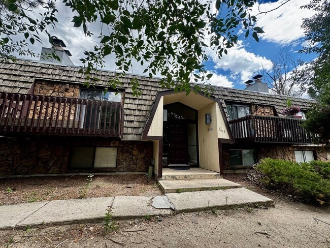 Building Photo - 6415 Yvonne Way Unit 6415 Yvonne Way #3
