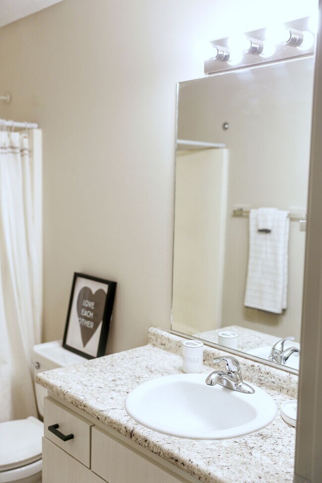 Bella Vista Townhomes