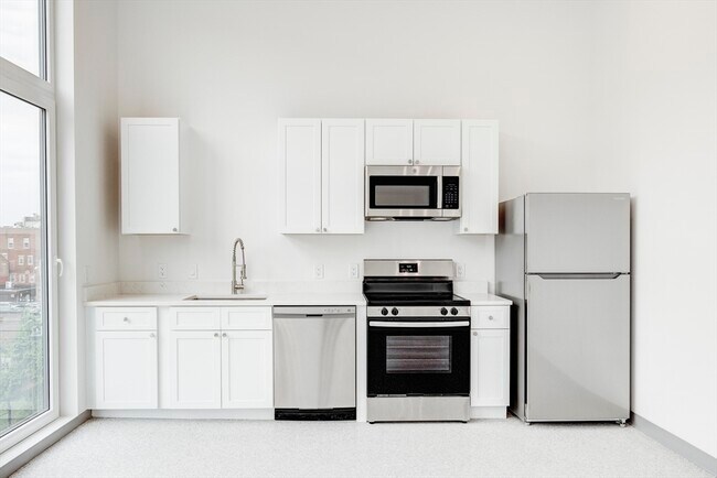 80 Middlesex St Unit 304