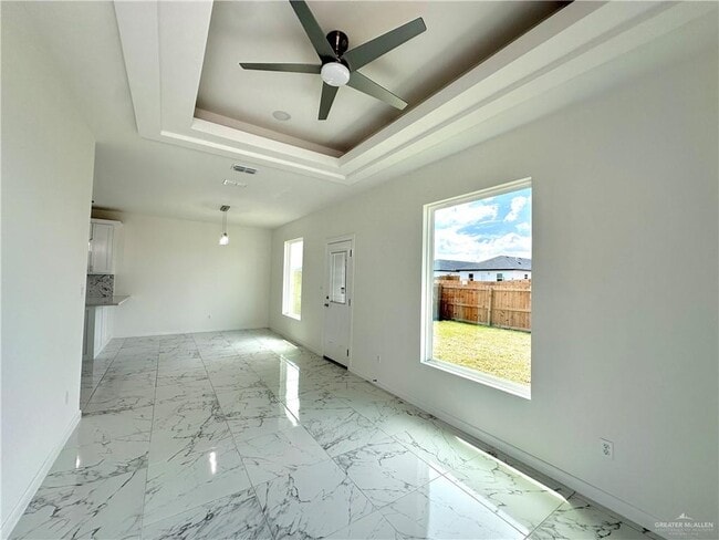 Photo - 12 Selena St Unit 4