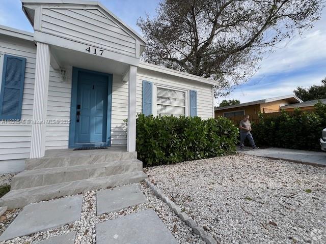 Building Photo - 417 SE 22nd St Rental
