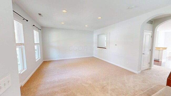 Photo - 5597 Lantos Rd