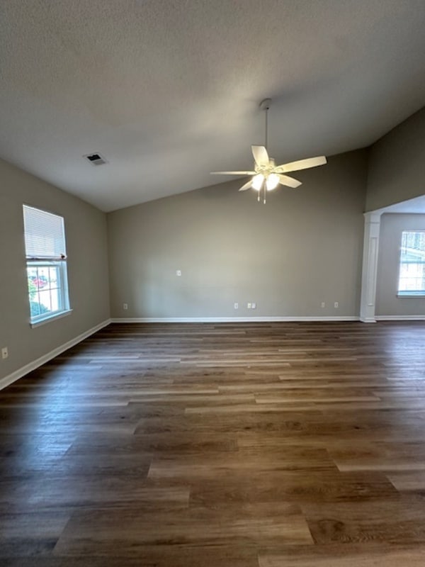 Photo - 121 Fair Haven Way