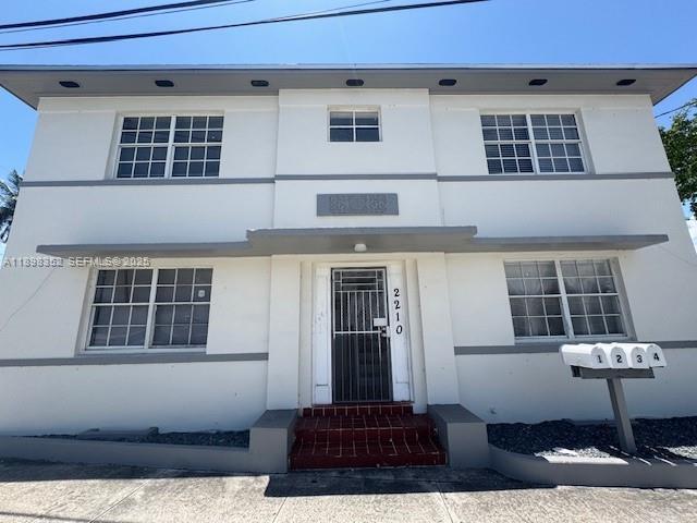 Building Photo - 2210 NW N River Dr Unit 4