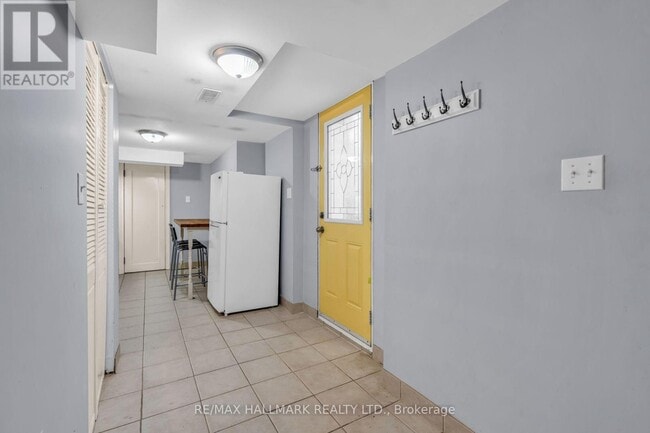 Photo - 65 Kirknewton Rd