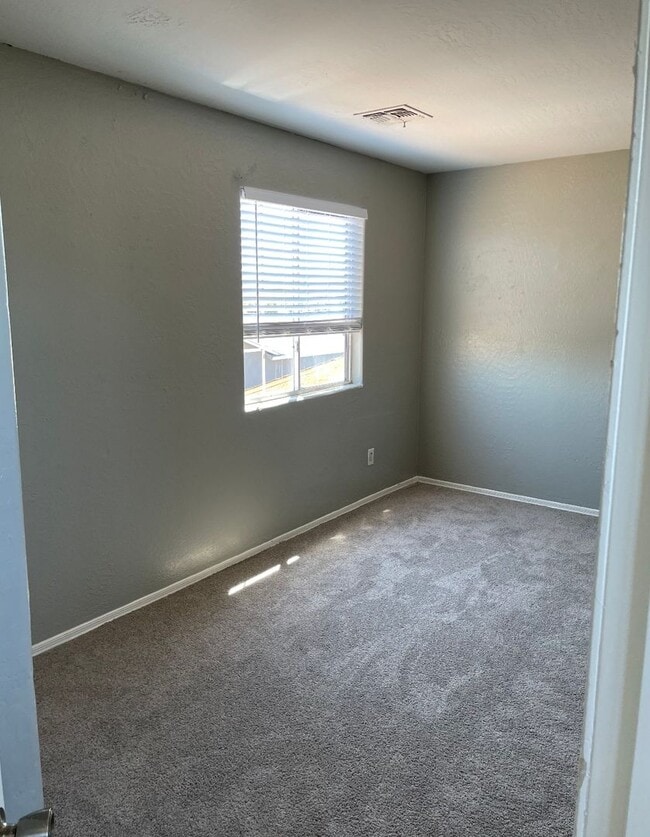 Photo - 1429 S 15th Ave