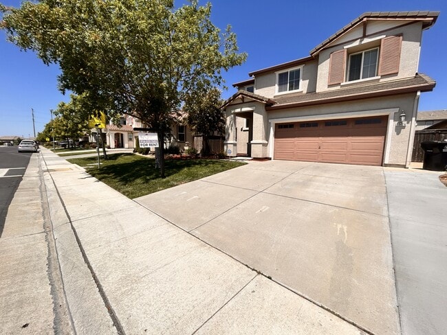 Building Photo - 10476 Fossil Way Rental