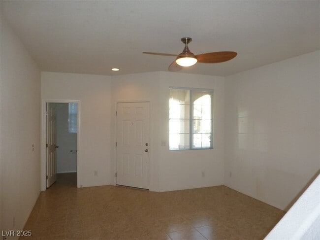 Photo - 8142 Amy Springs St