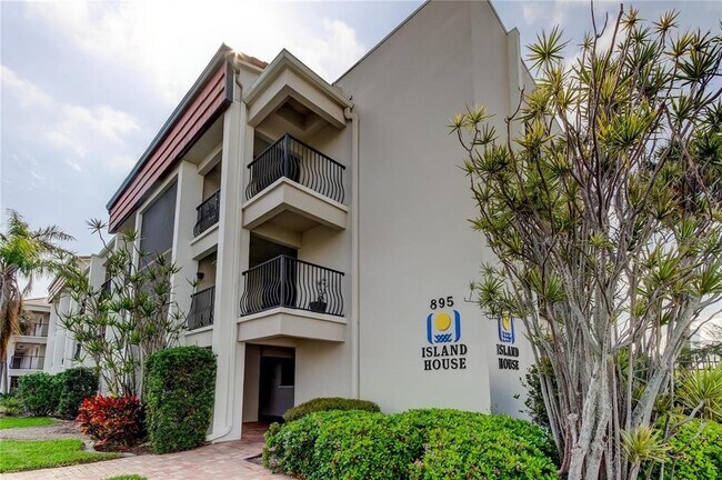 Photo - 895 S Gulfview Blvd Unit 202