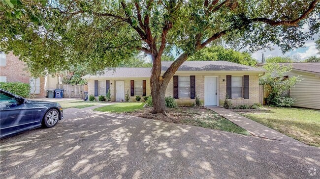 Building Photo - 3328 Bluestem Cir Rental