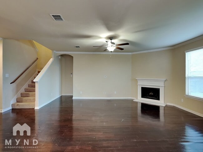 Photo - 5813 Valley Haven Way