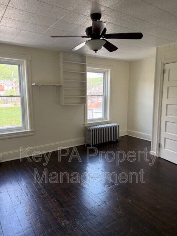 Photo - 226 Charles St