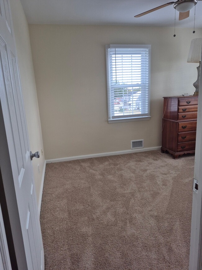 Photo - 2820 Illinois Ave