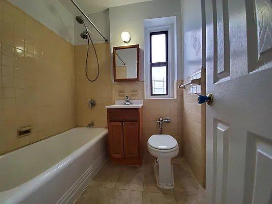 Photo - 1 bedroom in BRONX NY 10470 Unit 5C
