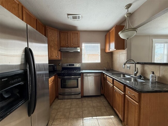 Photo - 2519 Paul Quinn St