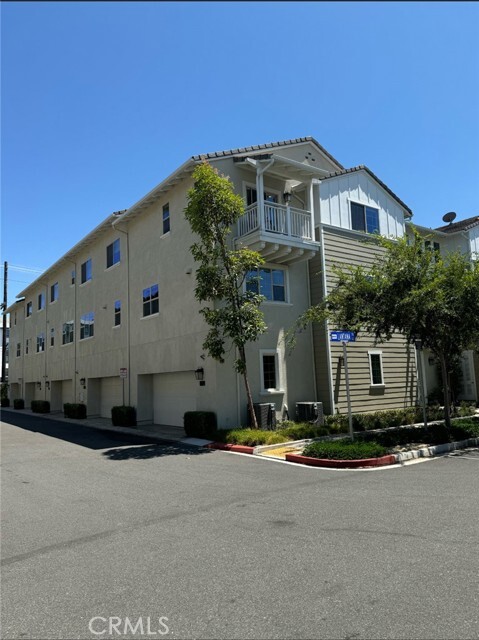 Photo - 142 Lantana Dr Townhome