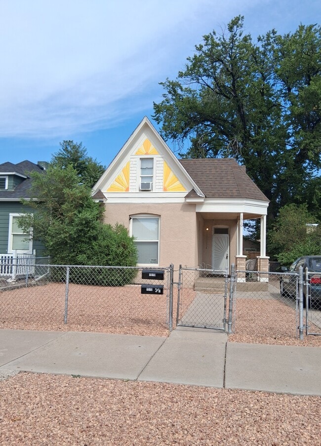 Building Photo - 1510 E Routt Ave Rental