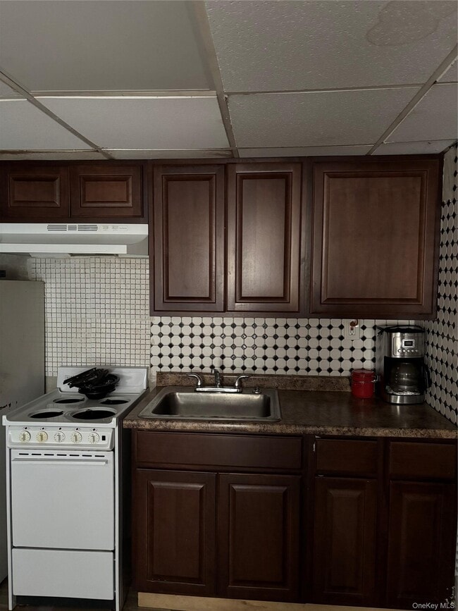 52 Lincoln Pl Unit 1