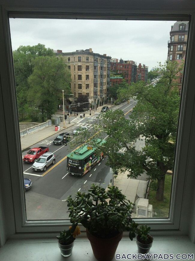 Photo - 362 Commonwealth Ave Apartment Unit 4G
