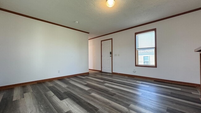 Photo - 2028 Mockingbird Pl NW