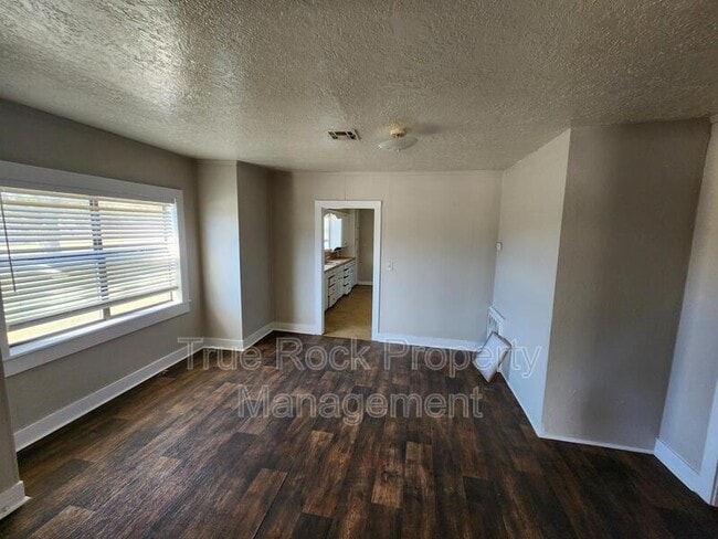 Photo - 916 Arlington St