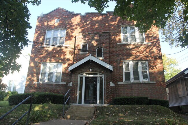 Photo - 2034 McCausland Ave Unit 2N