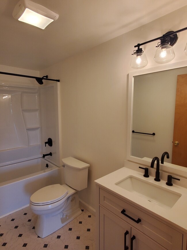 Bathroom - 3110 US Route 9 Unit 4