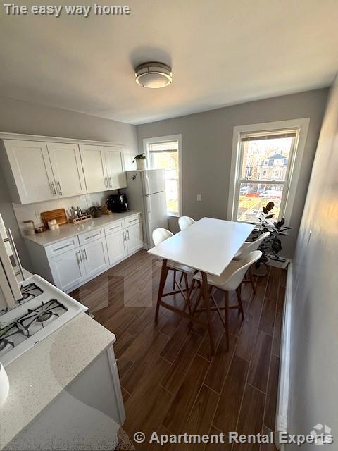 Building Photo - 9 Houghton St Unit 3 Rental