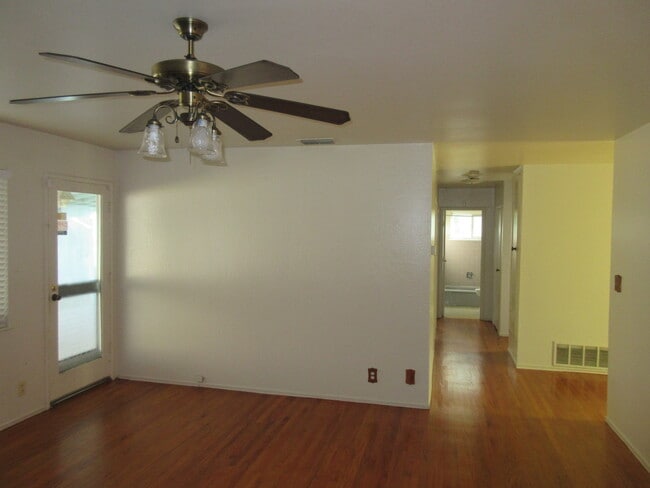Photo - Comfortable Foothill Farms Home near schools, parks, theater and Hwy 80.