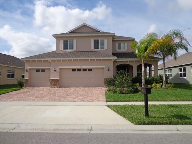 Building Photo - 16154 St Clair St