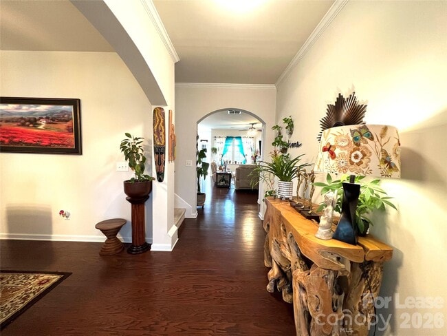 Photo - 1031 Winnett Dr
