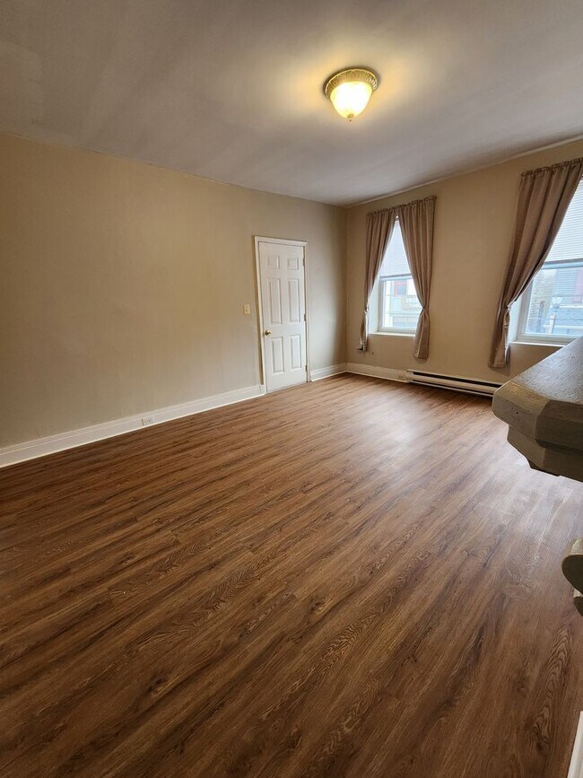 Photo - 10 N Main St Unidad 4