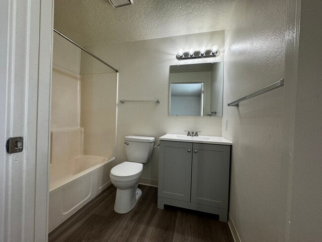 Photo - 3125 S Apple St Unit 102