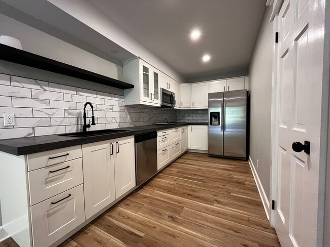 Photo - 1513 Leanne Ct Unit 1
