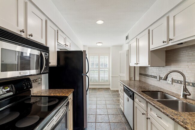 Photo - 13228 Trail Hollow Dr Unit 3228