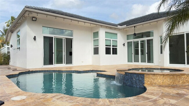 Photo - 3763 Oak Ridge Cir