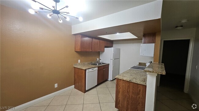 Building Photo - 4200 S Valley View Blvd Unit 1019 Rental