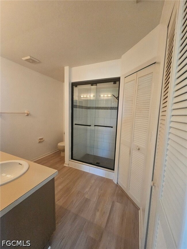 Photo - 234 Nicholas Pkwy W