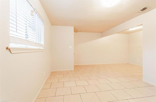 Photo - 1036 Linde Ave Unit 1042