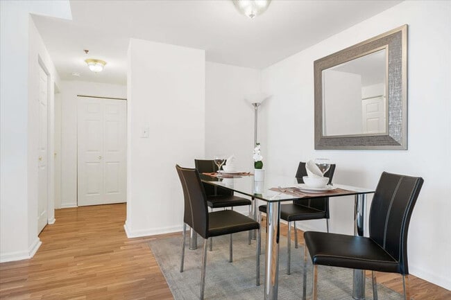 Photo - 330 River St Unit SI ID1039860P