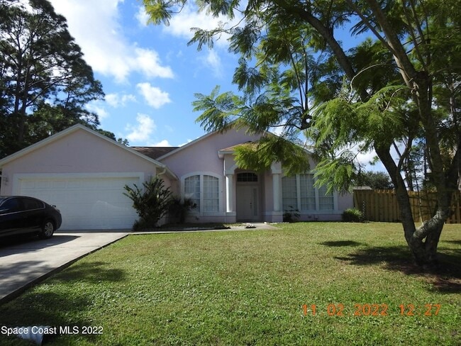 Photo - 1208 Stadt Rd NW House
