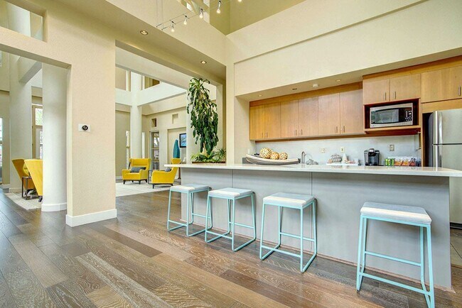 Photo - Sofi Sunnyvale