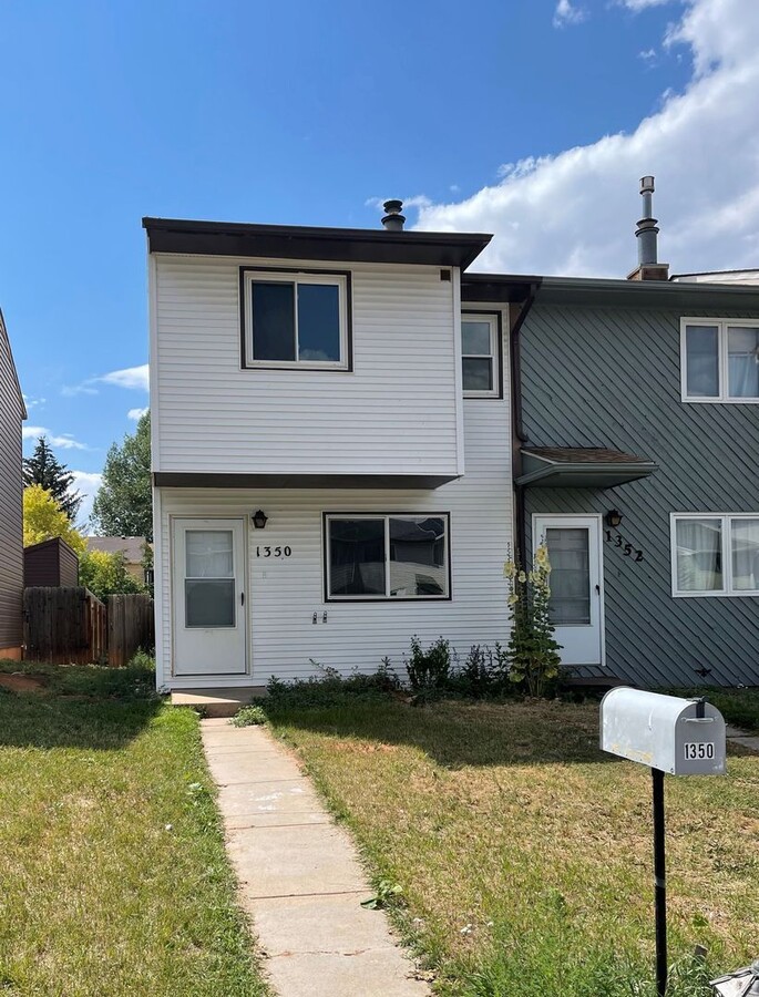 Photo - 1350 N 18th St Apartment Unit 1350