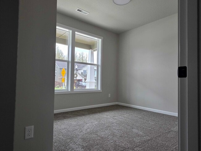 Photo - 738 NW 28th St