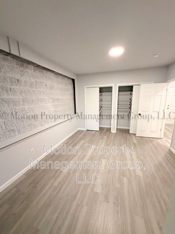 Photo - 6920 Northside Dr
