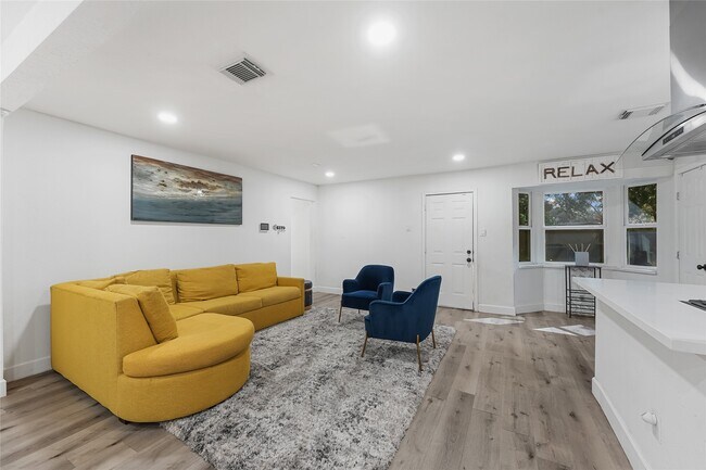 Photo - 9618 Glenwood Forest Dr