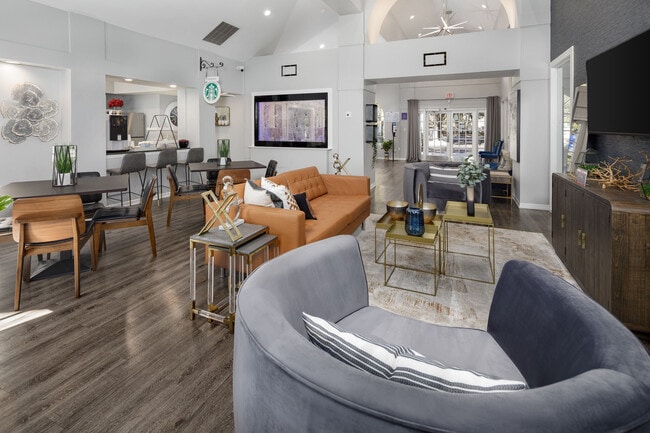 1801 Metrowest