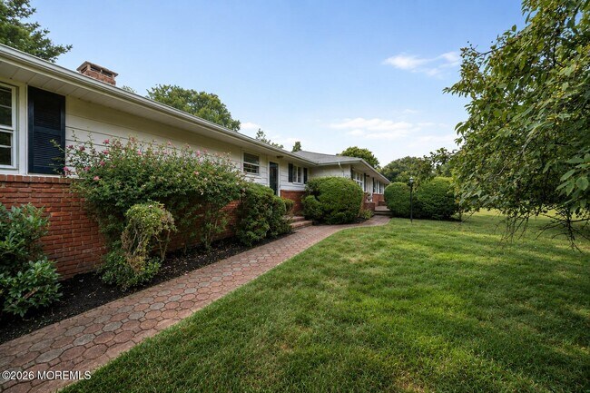 170 Bingham Ave